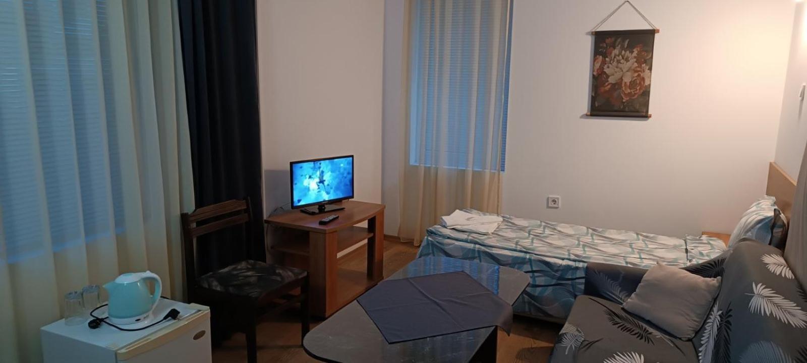 Matev Hotel ブルガス エクステリア 写真